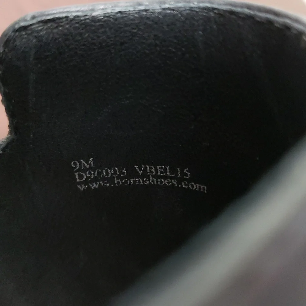 BORN Cindie Double-Strap Veg-Tanned‎ Leather Sandals